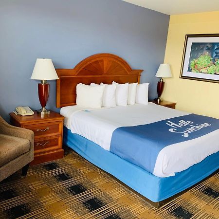 Days Inn By Wyndham Trumann Ar Dış mekan fotoğraf
